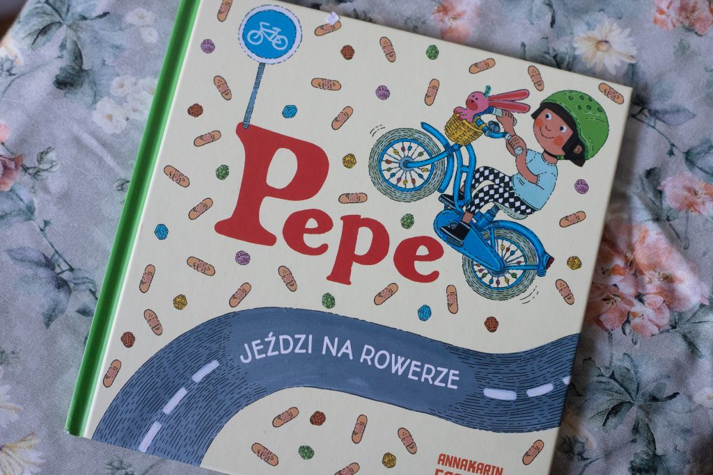 zdjęcie książki dla dzieci - Pepe jeździ na rowerze