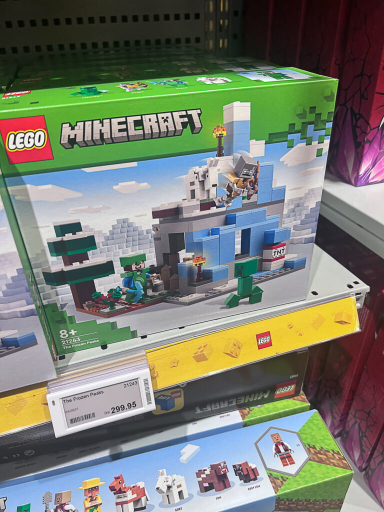 pudełko lego minecraft